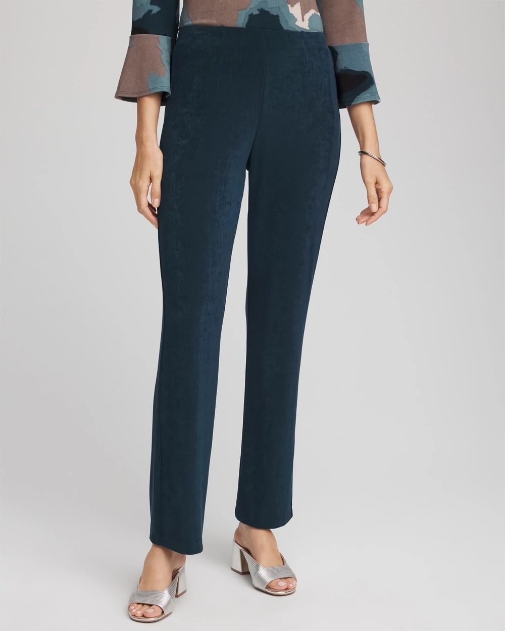 Flat front petite pants: Chico's petite Travelers No Tummy pants with a 27 inch inseam